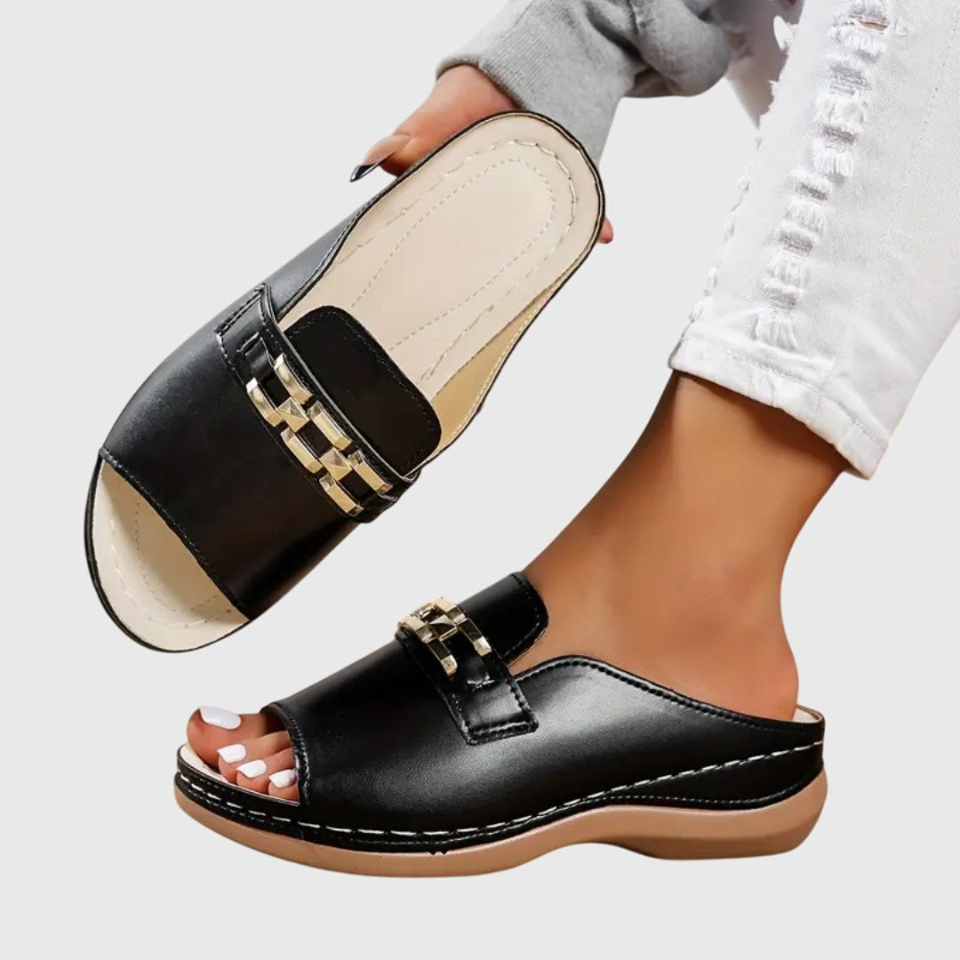 Claudia | Lightweight Sandals