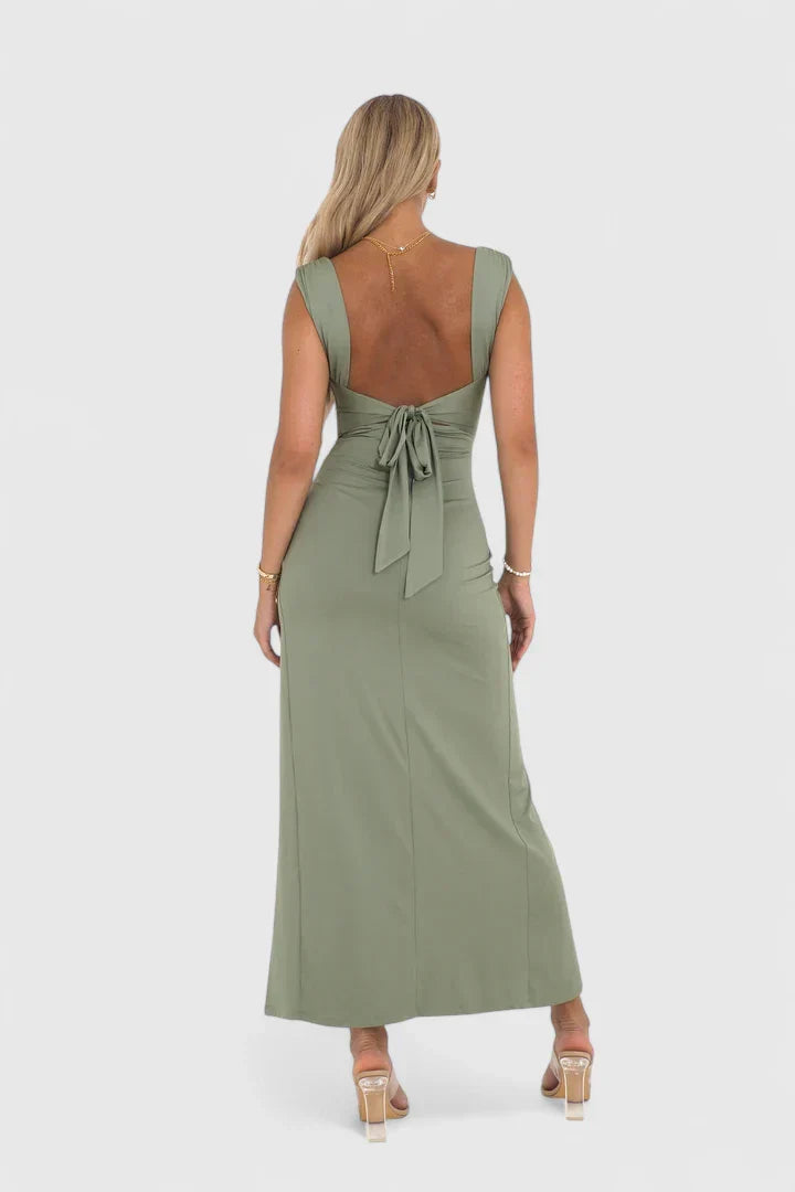 Coralia | Women's Tiered V-Neck Midi Cocktail Dress
