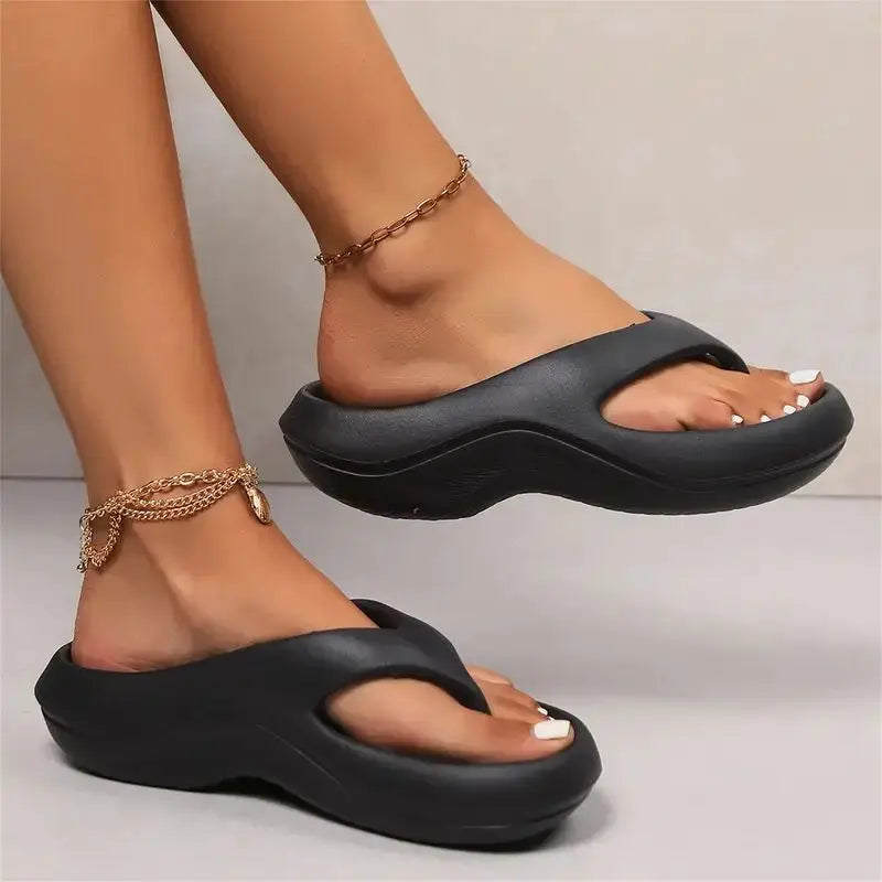 Ivy | Women's Cloud Thong Molded Cushioned Platform Flip Flops