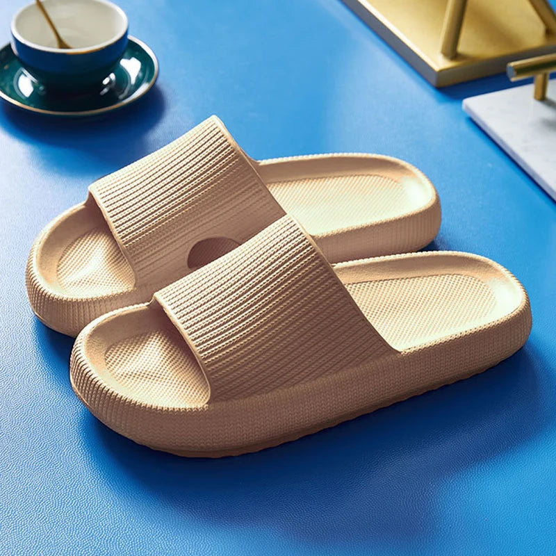 Lila | Women's Cushion Slide Platform Flip Flops
