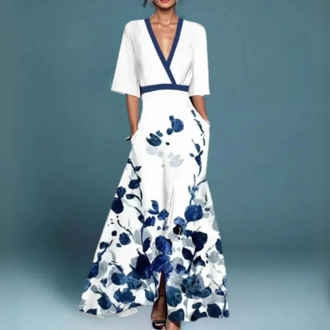 Jamie - Chic Maxi Dress with Floral Design