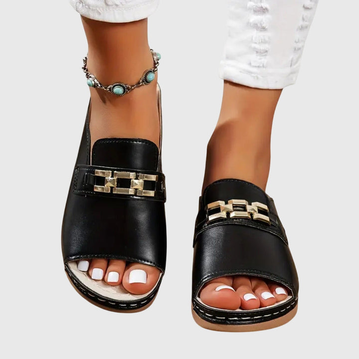 Claudia | Lightweight Sandals